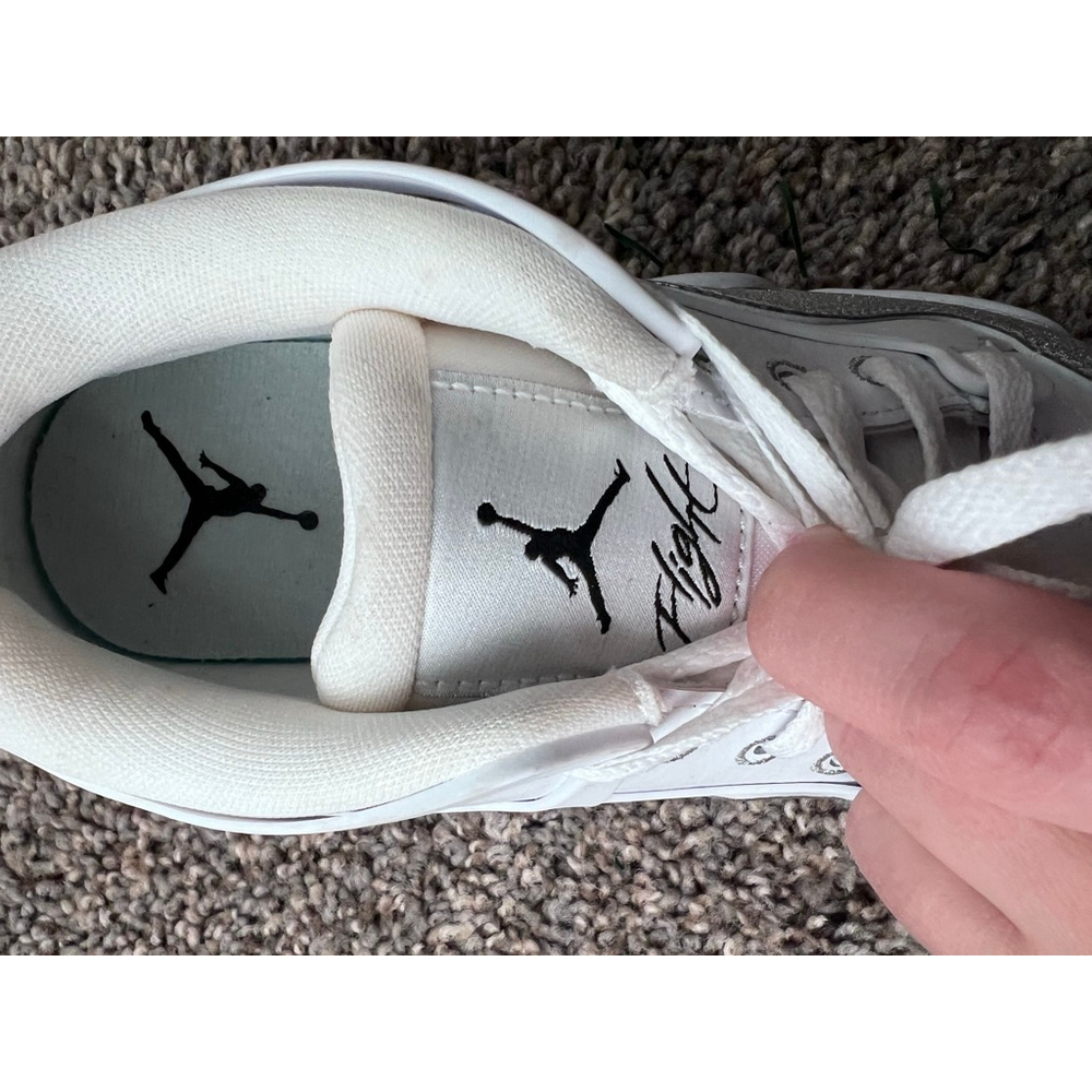 Air Jordan 4 RM 'White Silver Glitter' sneakers with the style code HQ34 size 7 - Picture 6 of 8